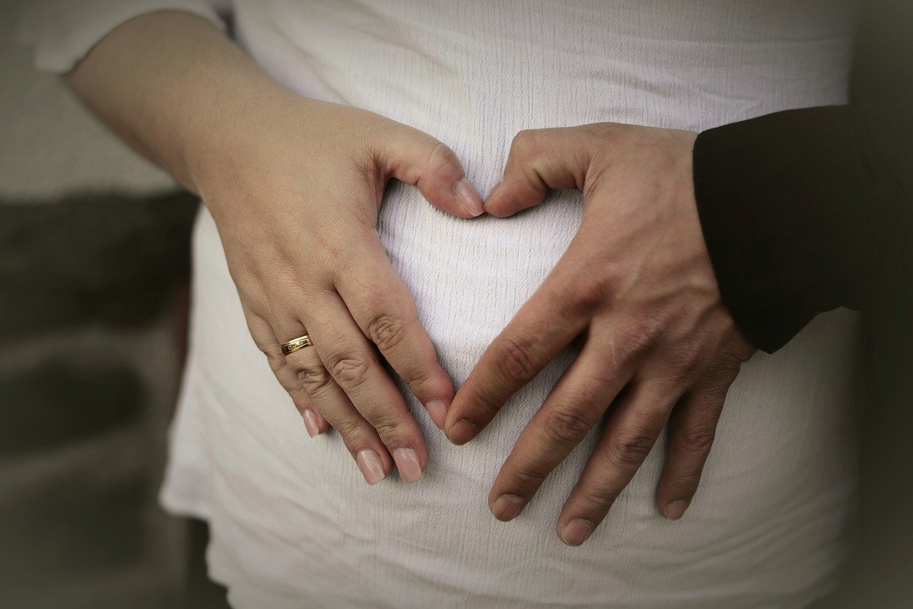 Mężczyzna w ciąży – czy syndrom kuwady naprawdę istnieje?